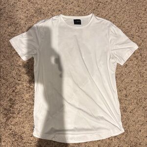 Cuts White Tee Curve Hem